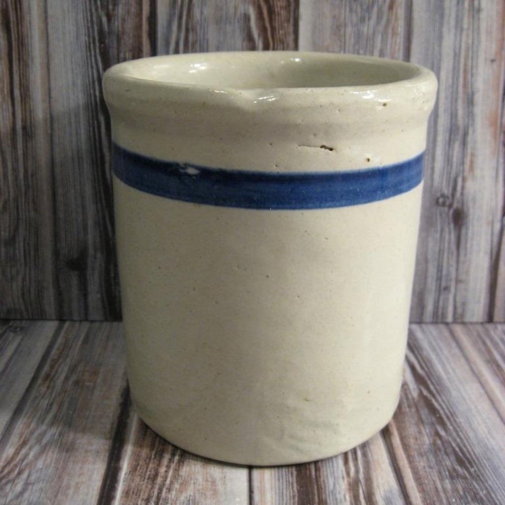 VINTAGE BLUE BAND STONEWARE BEATER JAR